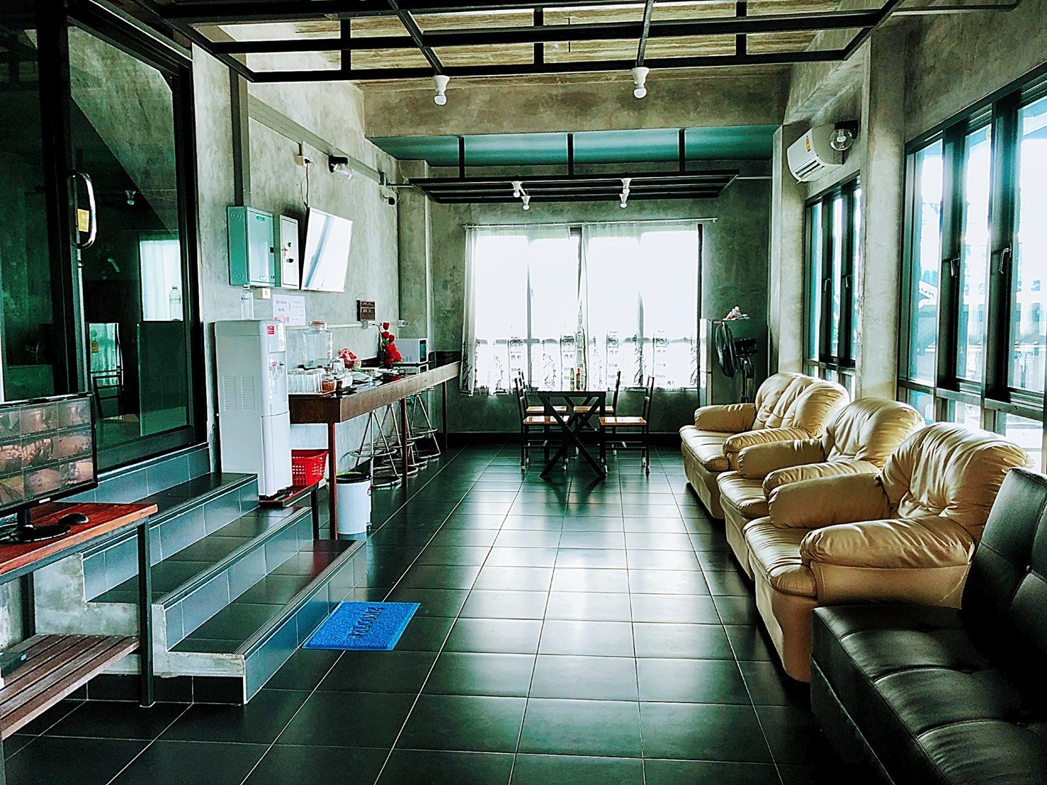 The Sky Loft Hotel-官方