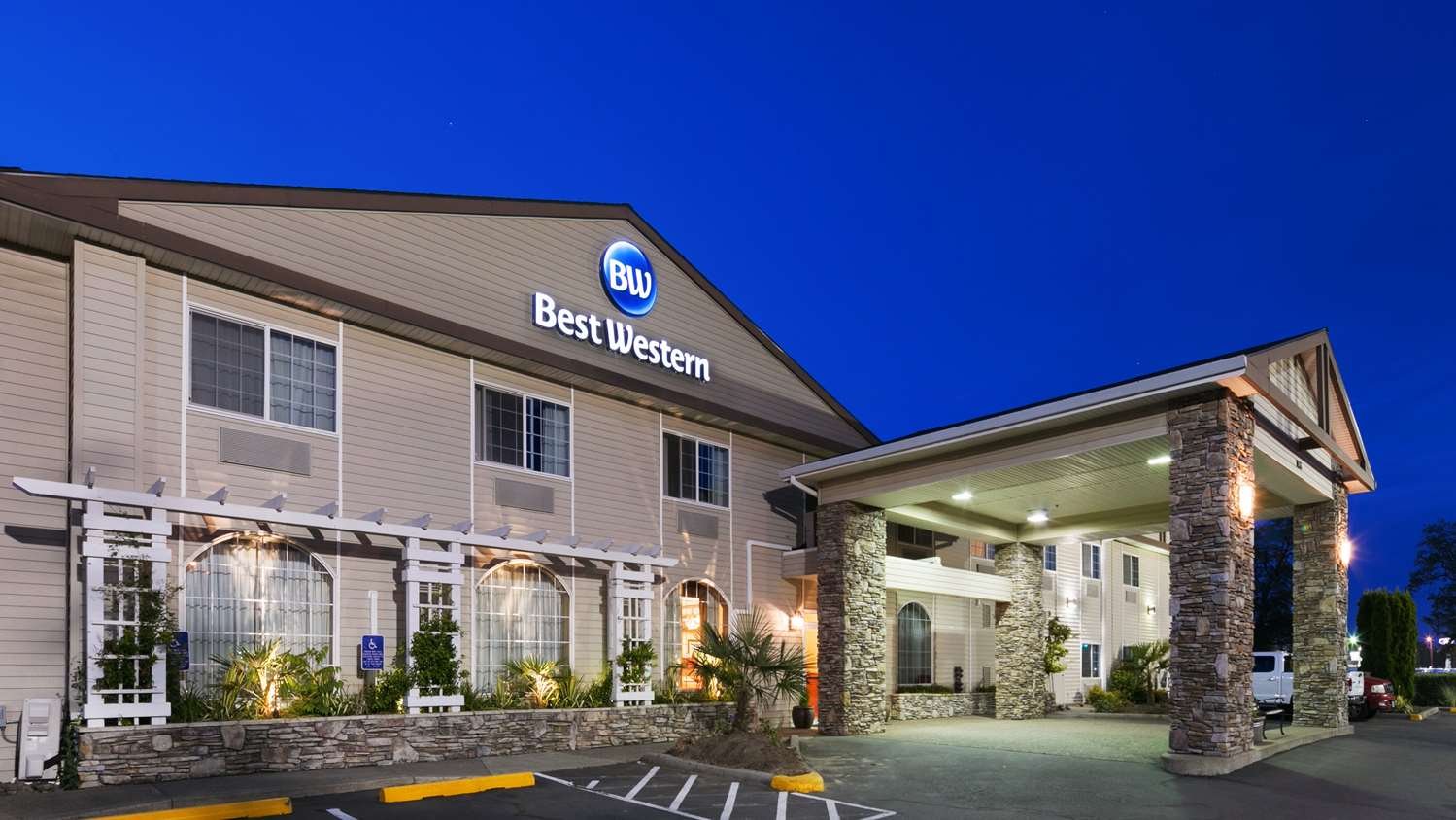 Best Western University Inn & Suites-官方