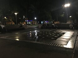 Plaza Artigas-Rivera必去景点