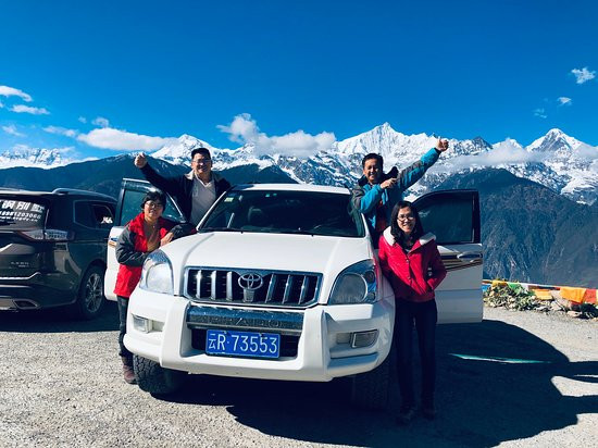 ShangriLa Tour Guide & Driver景点图片
