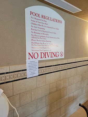 Holiday Inn Express & Suites Mitchell By IHG主图