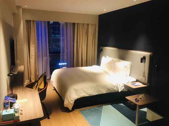 上海汇金智选假日酒店主图