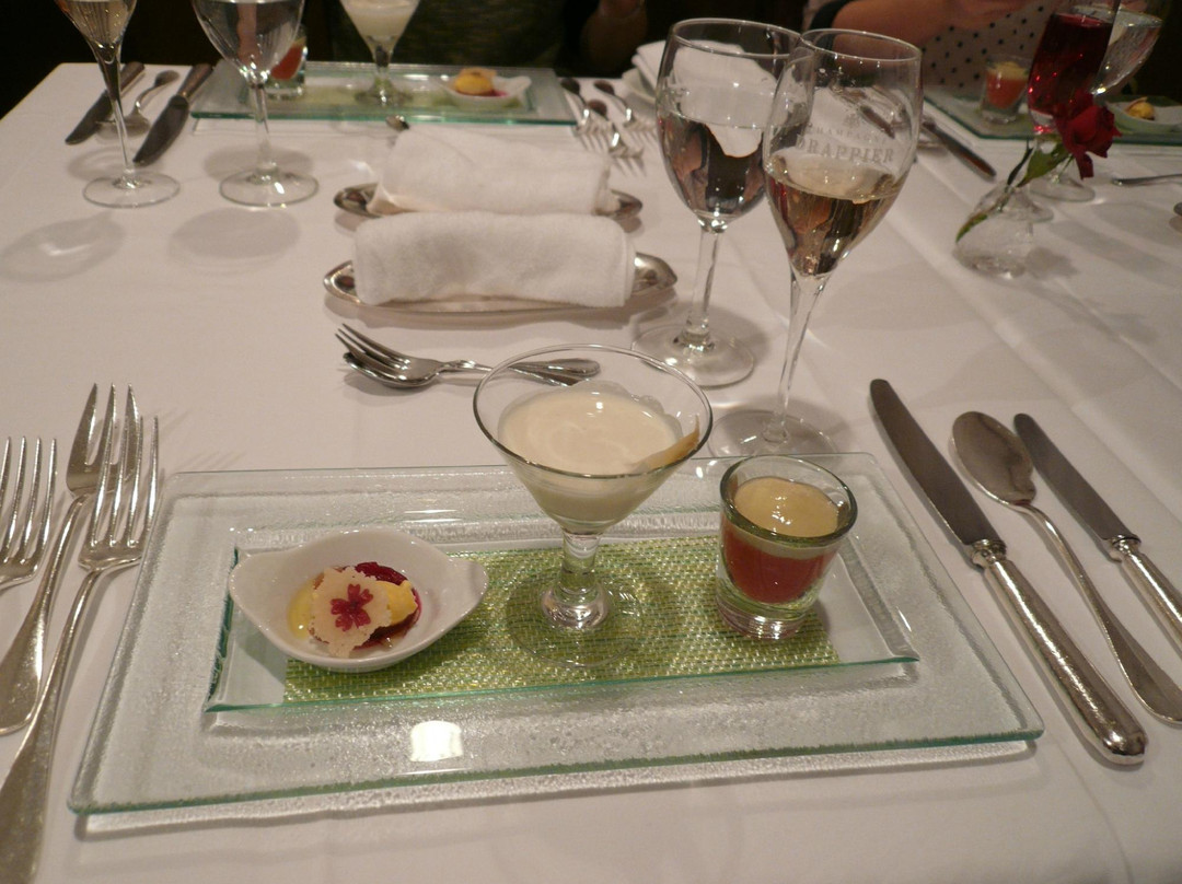 パリの朝市 池袋店