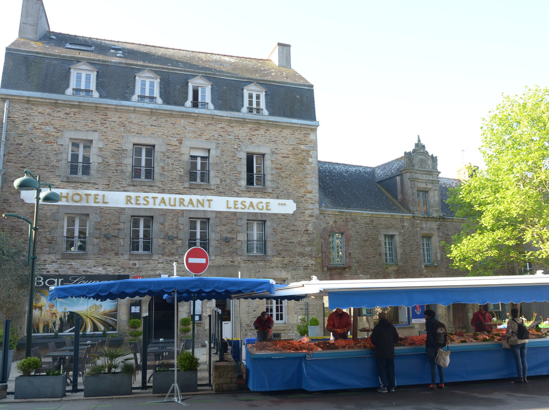 Marche Hebdomadaire Et Journalier De Sarzeau景点图片