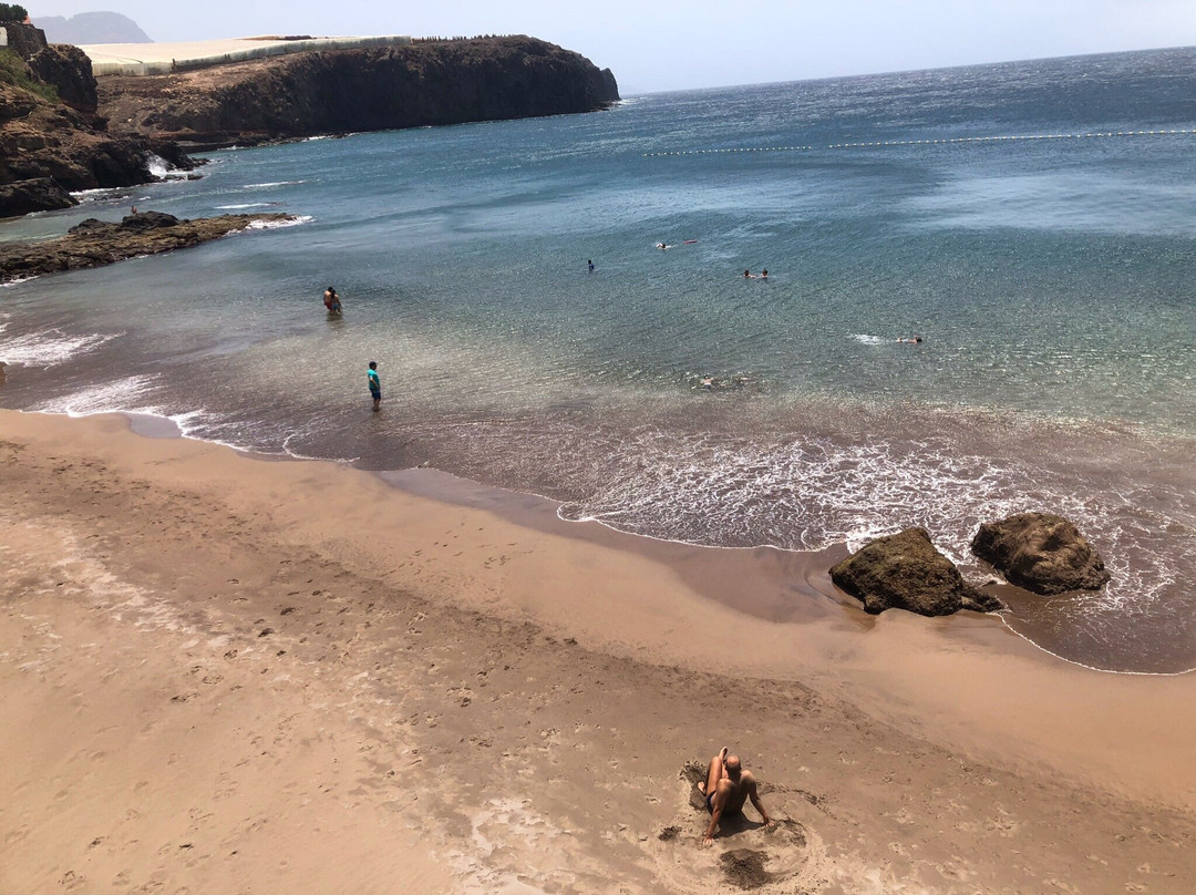 Playa De Sardina Del Norte景点图片