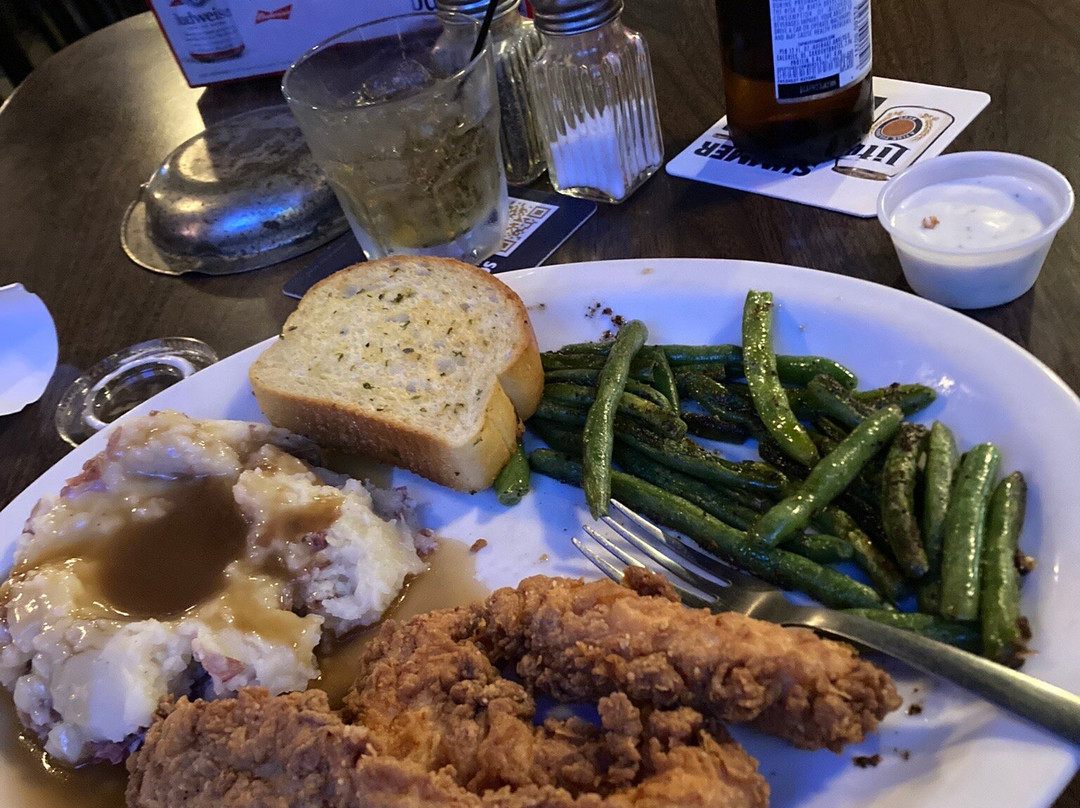 The Crossing Bar & Grill