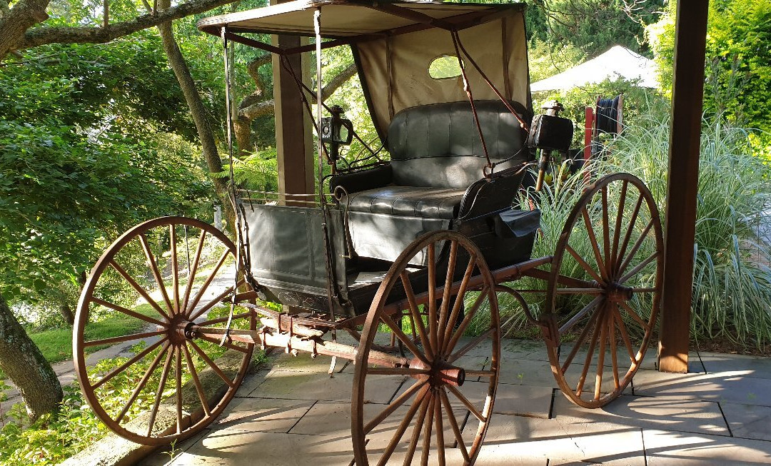 Loxley On Bellbird Hill主图