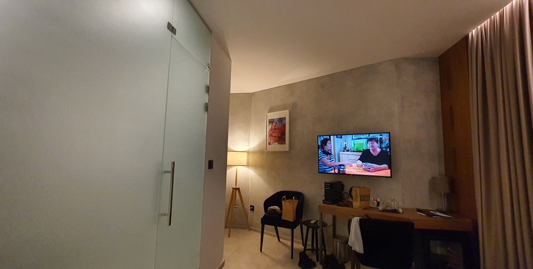The Location Hotel主图