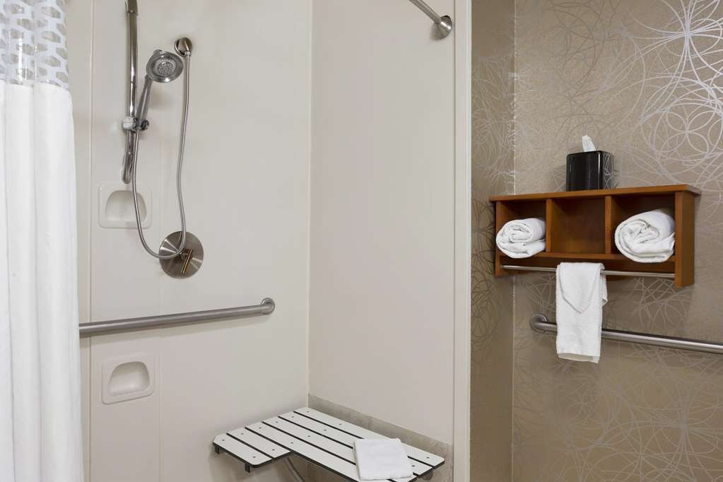 Hampton Inn Pell City主图