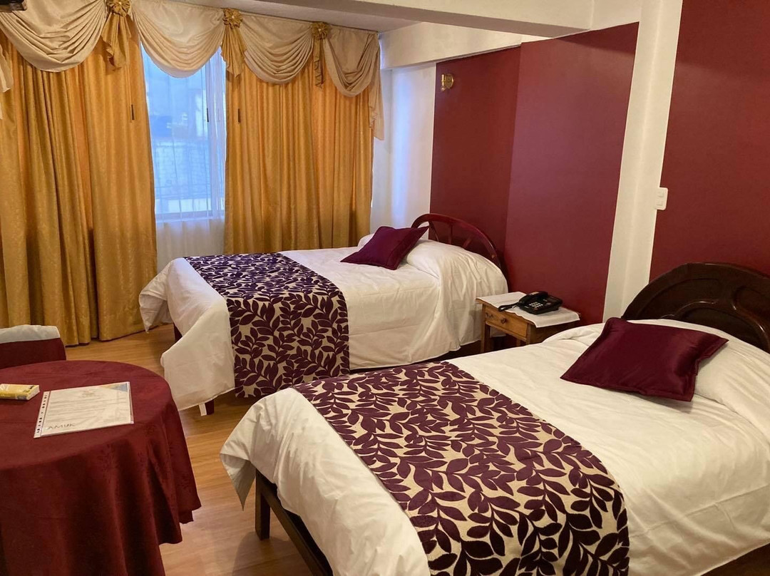 Hotel El Cisne Internacional主图