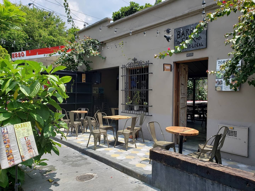 Barrio Sur Cafe Bar