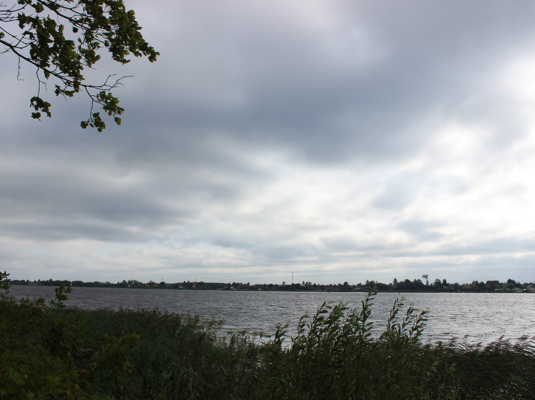 Ladoga Military Fleet Monument and Memorial Complex Doroga Zhizni景点图片