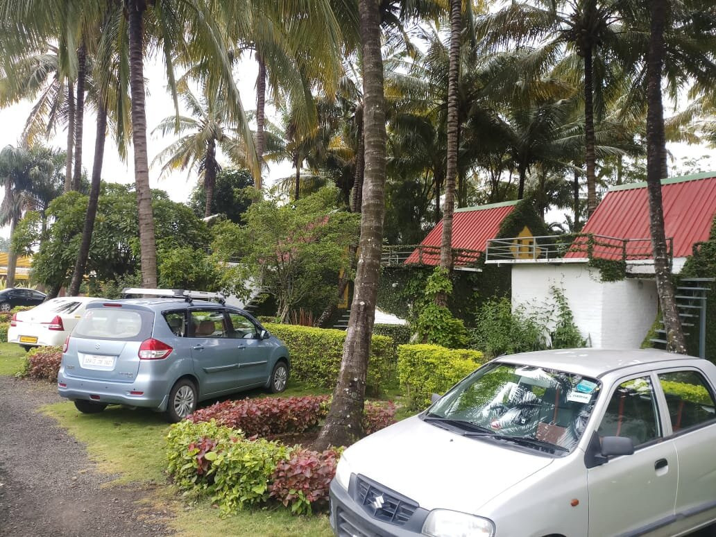 V Resorts Anandvan Wai主图