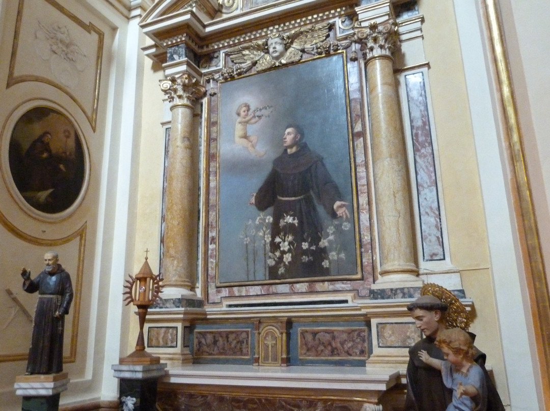 Chiesa di Santa Maria del Suffragio-拉奎拉必去景点
