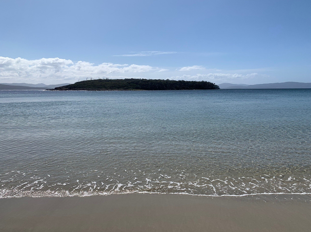 Labillardiere Peninsula Walk景点图片