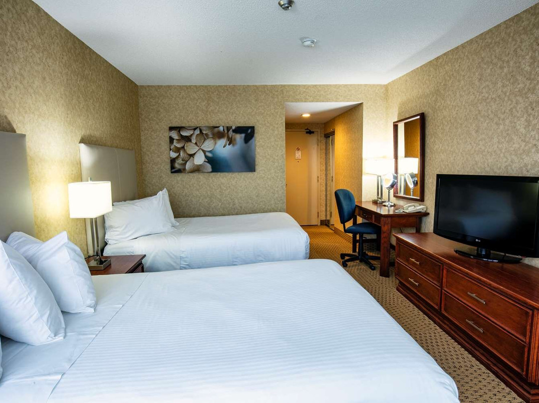 Best Western Voyageur Place Hotel主图