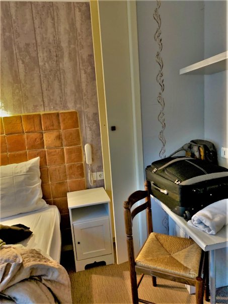 黄金太阳酒店-官方