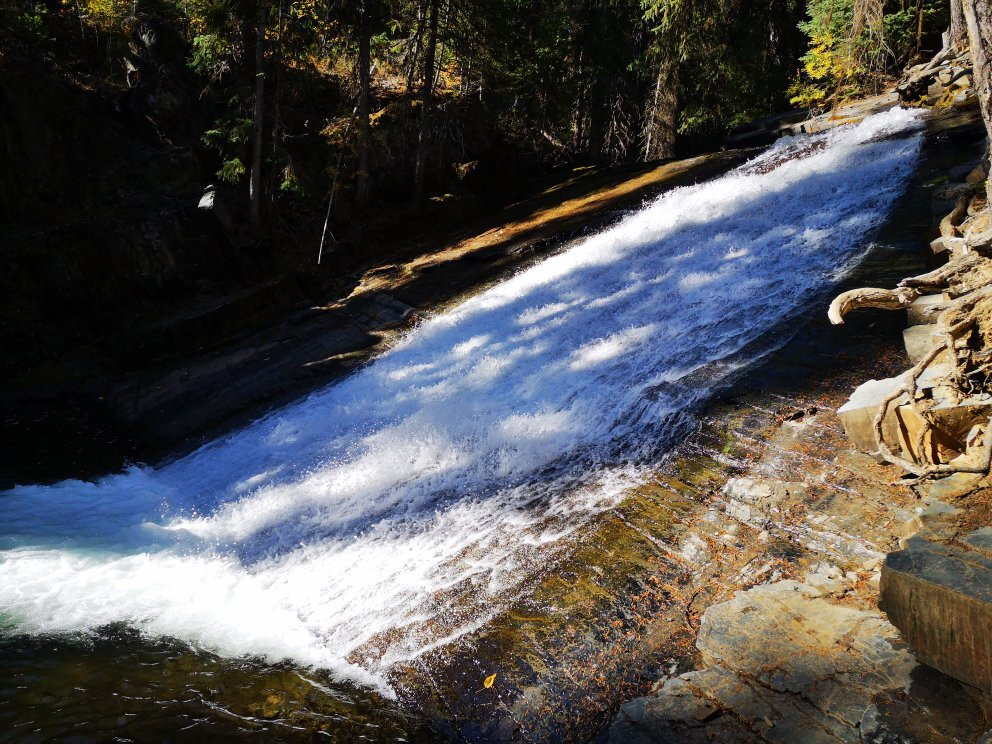 Cherry Creek Falls景点图片