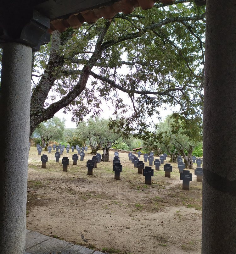 Cementerio Militar Aleman景点图片