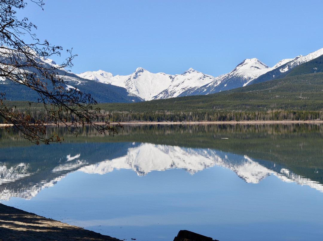 Kitsumkalum Provincial Park景点图片