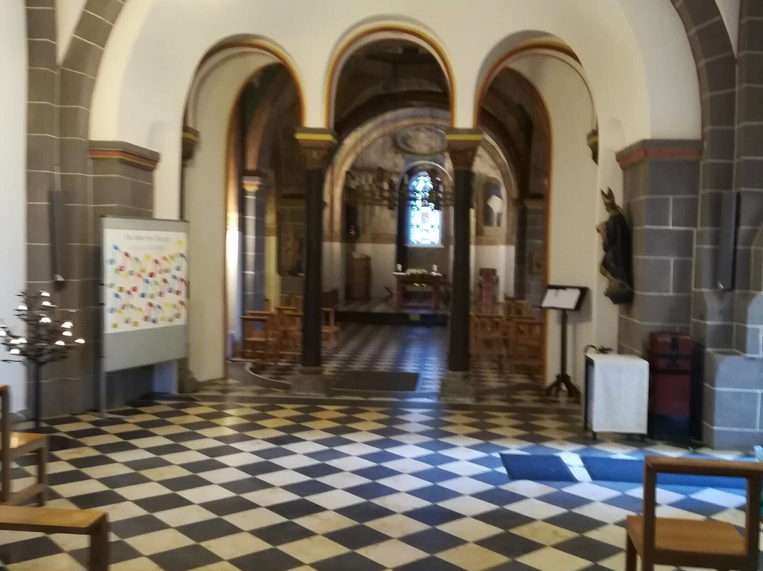Doppelkirche Sankt Maria und Clemens-波恩必去景点