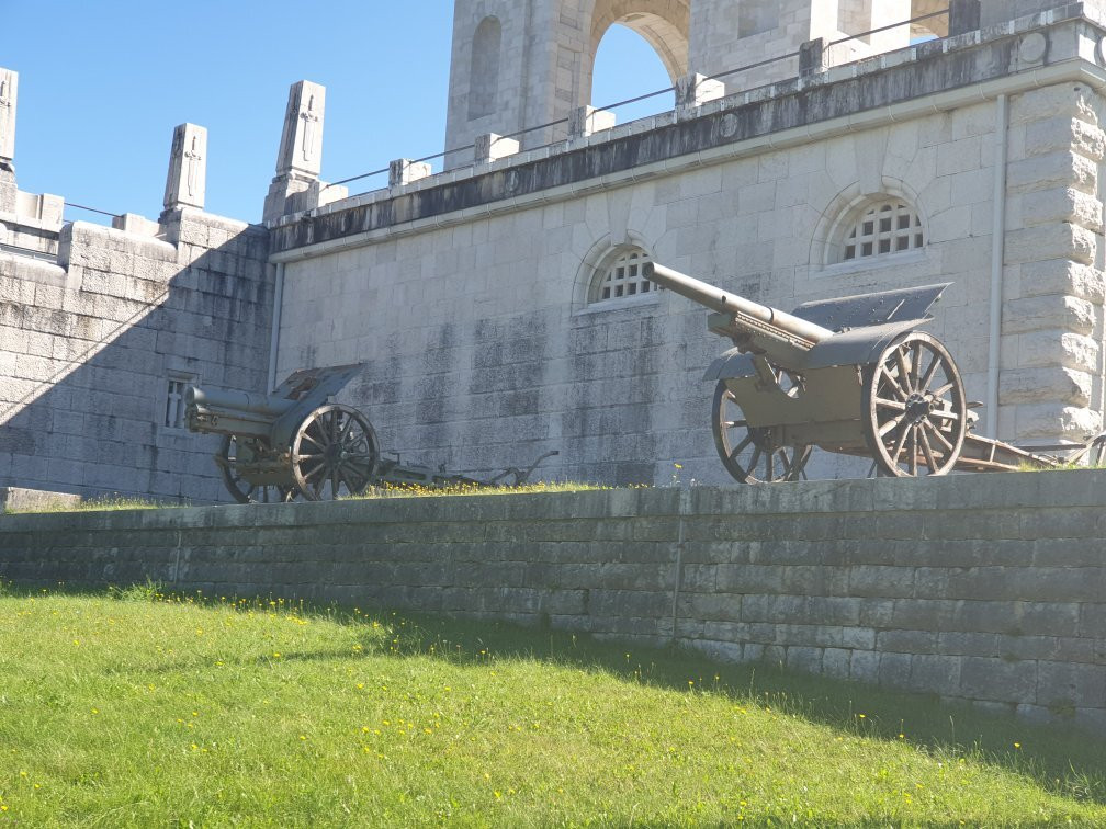 Asiago - Sacrario Militare景点图片