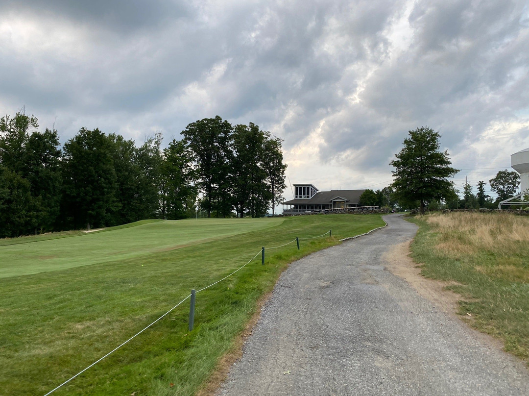 Hudson Hills Golf Course景点图片