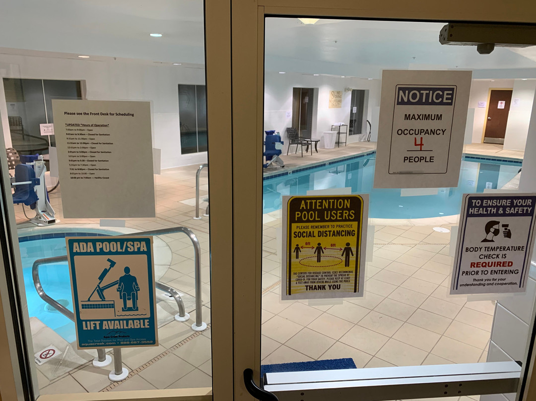 克拉克斯堡希尔顿花园酒店主图