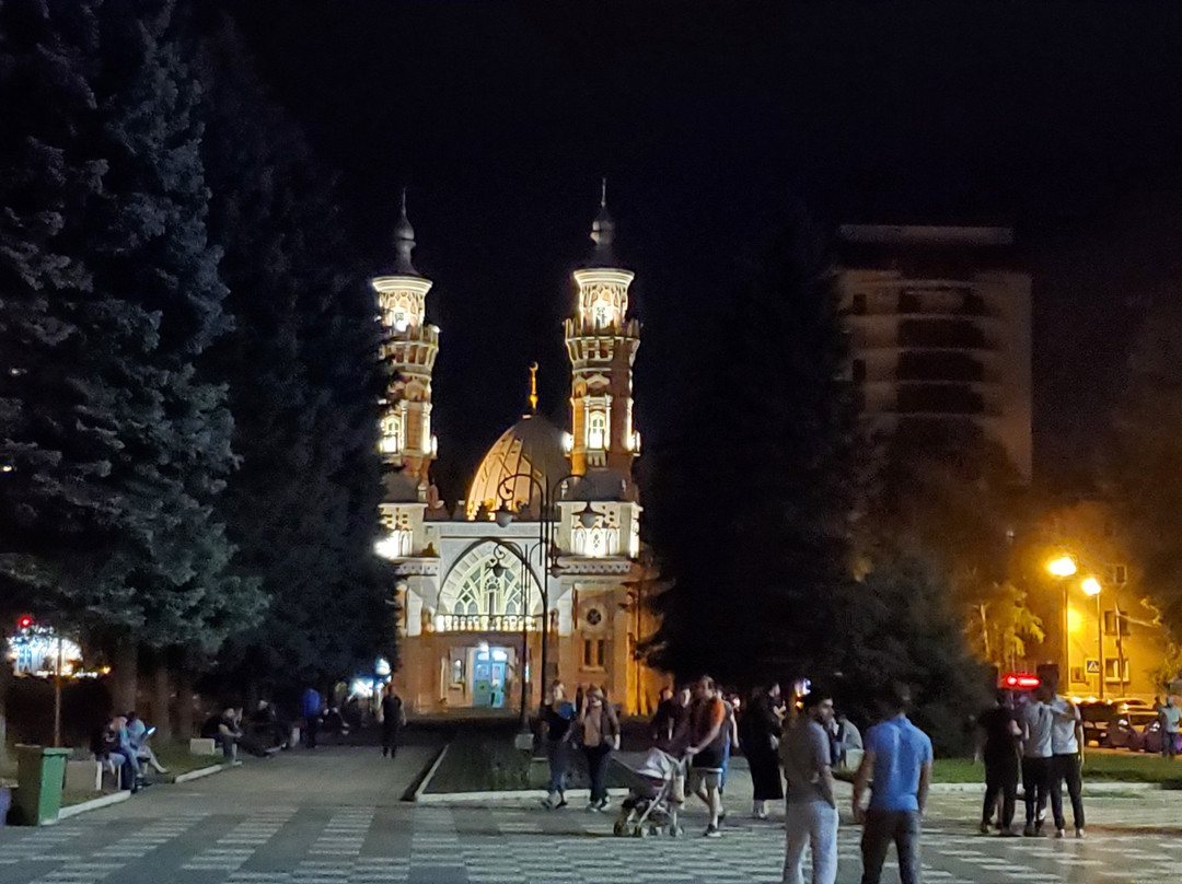 Mukhtarov Mosque (Sunnitskaya)-Vladikavkaz必去景点