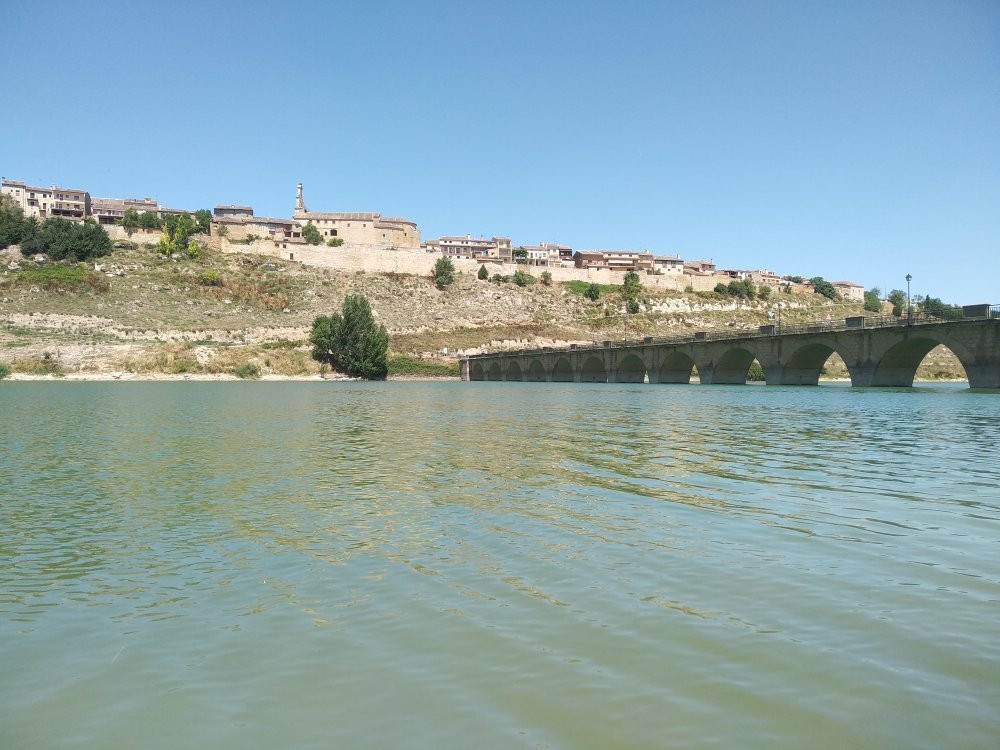 Embalse de Linares-Maderuelo必去景点