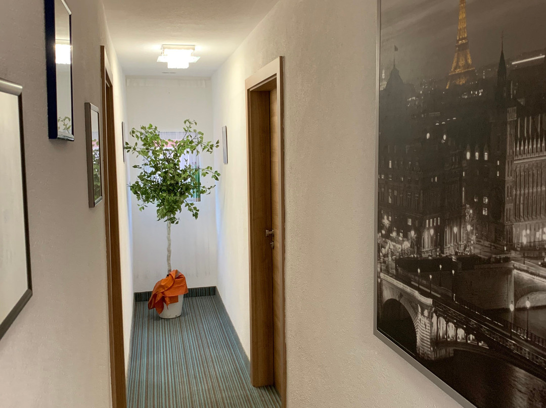 Hotel Garni zur Eisenbahn主图