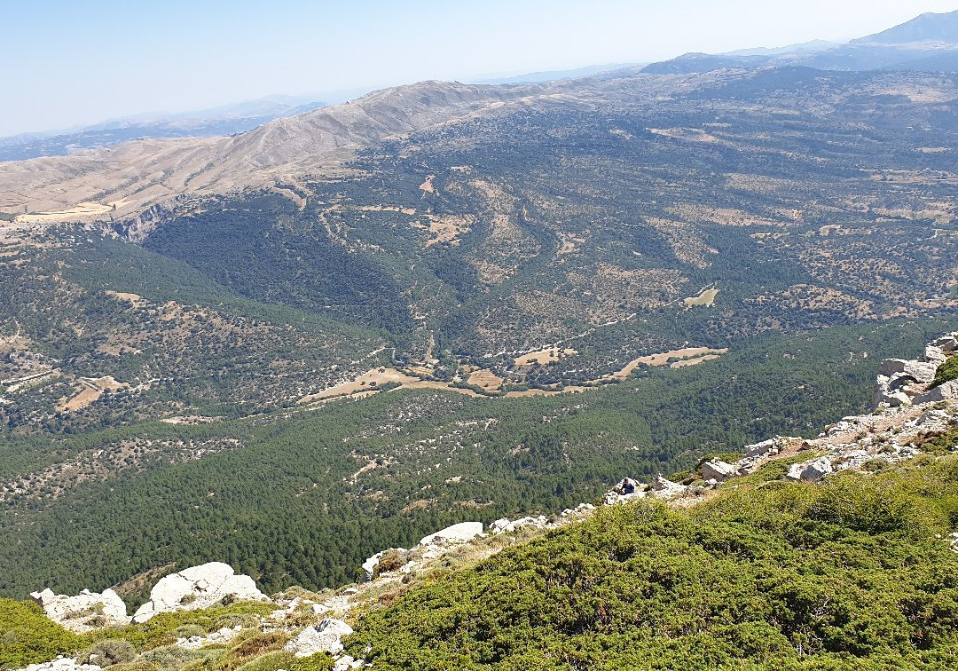 Pico De La Sagra景点图片