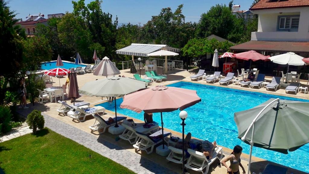 Melodi Club Hotel-泳池