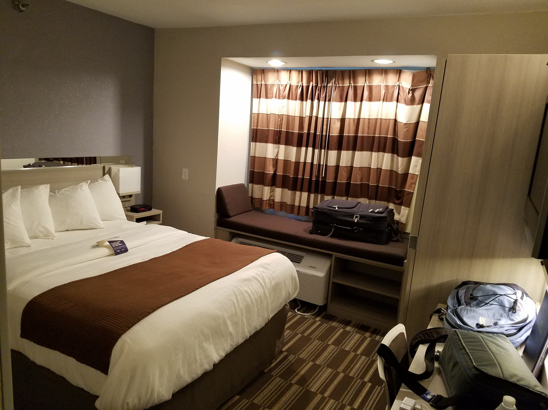 Microtel Inn & Suites主图