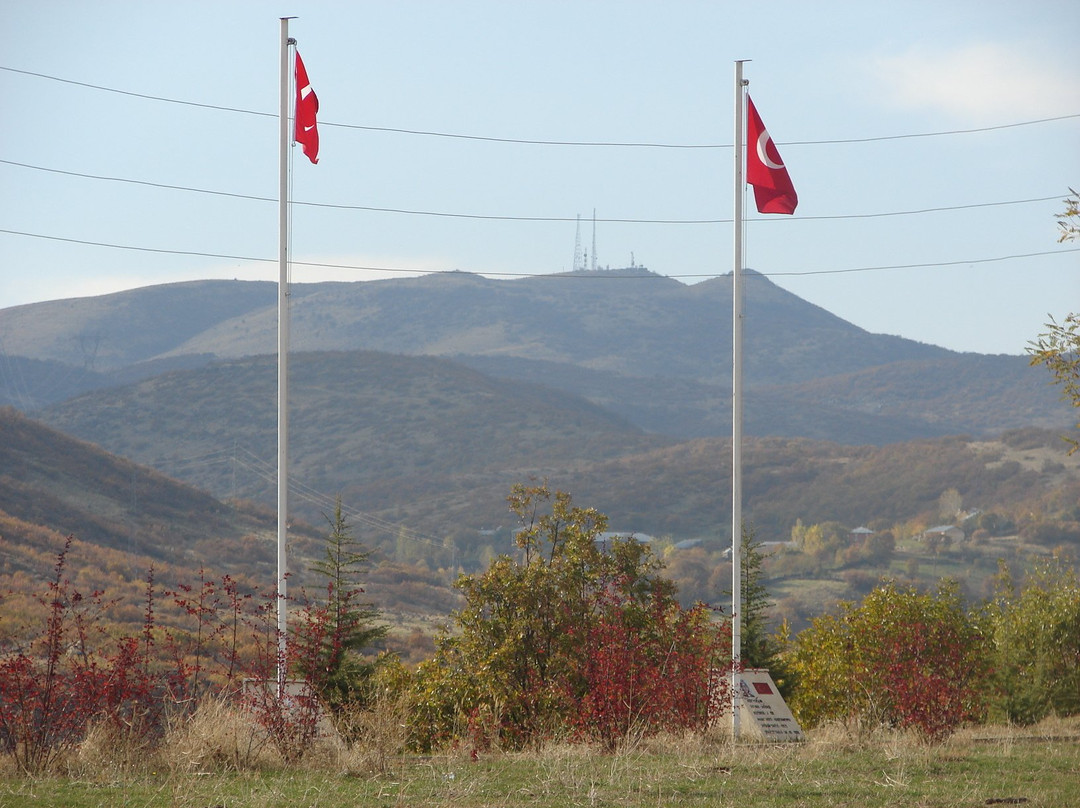 33 Sehit Anıtı-Bingol必去景点