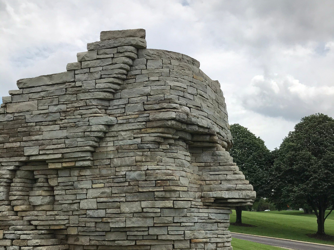 Chief Leatherlips Monument-都柏林必去景点