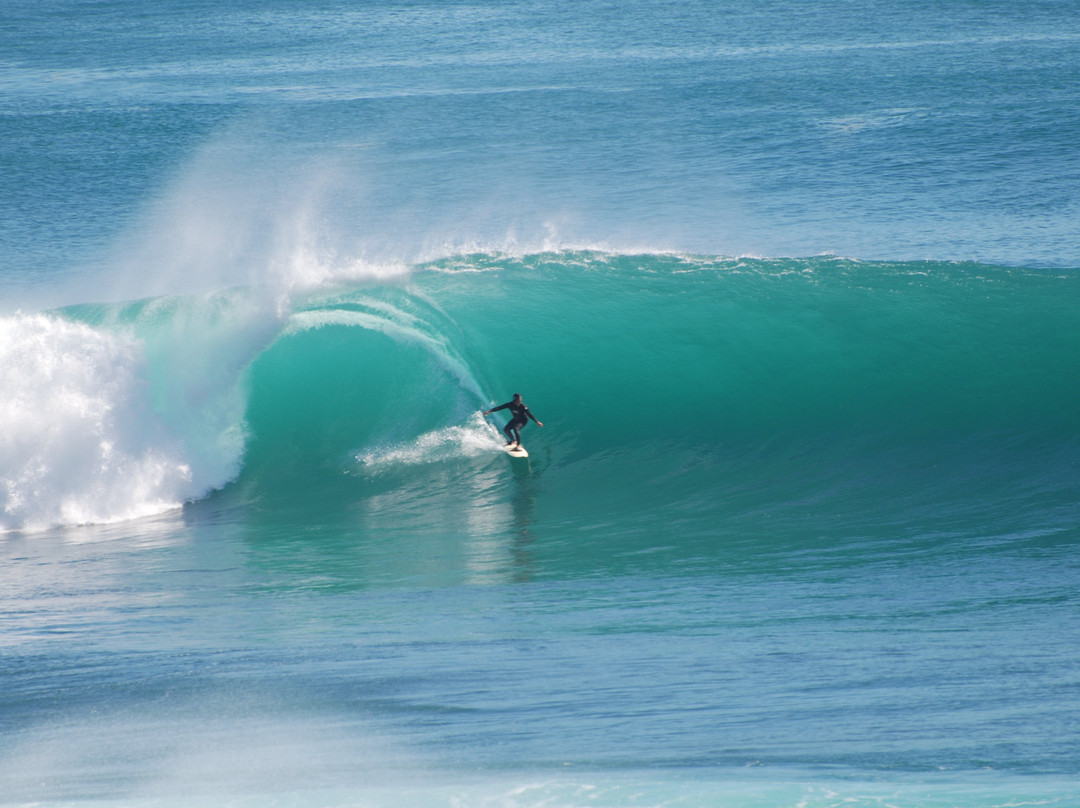 卡尔巴里海滨别墅酒店主图