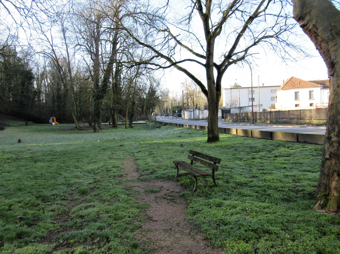 Square du Docteur Herpin-Livry-Gargan必去景点