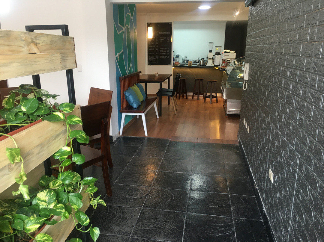 Slow Brew Coffee Shop