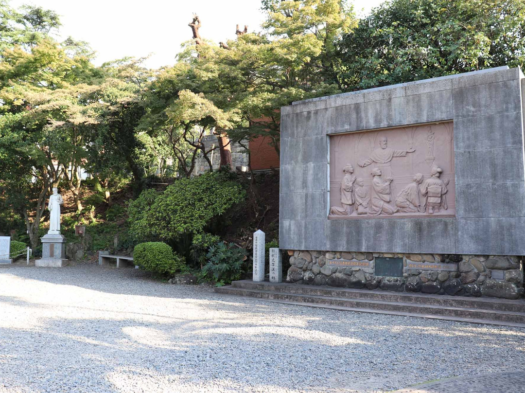 Shinto Hakken Kinen no Ishibumi景点图片