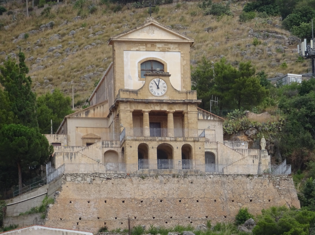 Santuario di Maria Santissima Addolorata al Calvario delle Croci-Monreale必去景点