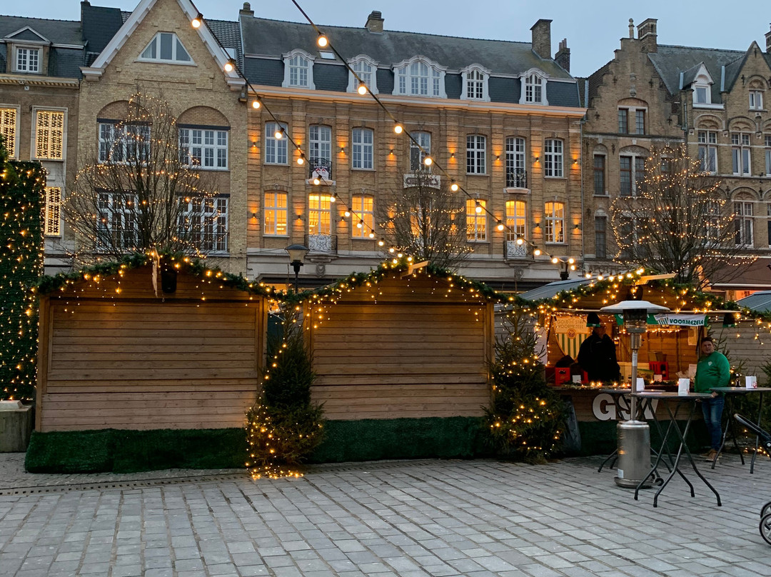 Market Square-伊普尔必去景点