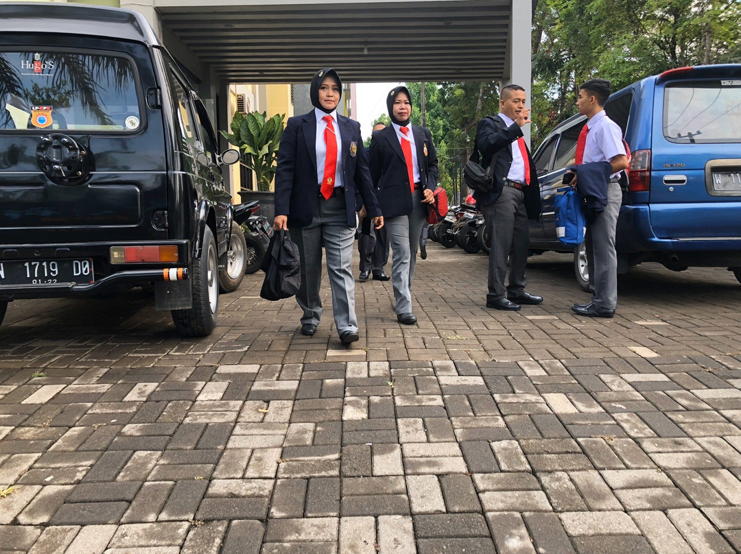 OYO 3803 Hotel Wonojati Syariah Malang主图