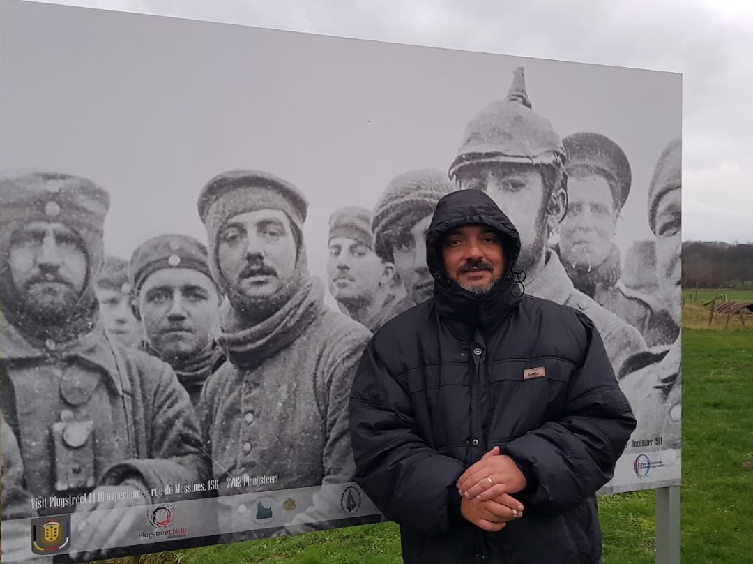 Christmas Truce Memorial景点图片