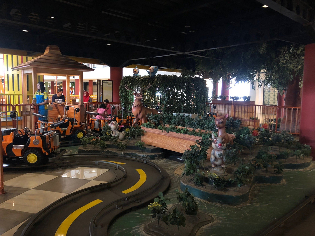 Funworld Nagoya Citywalk Batam景点图片