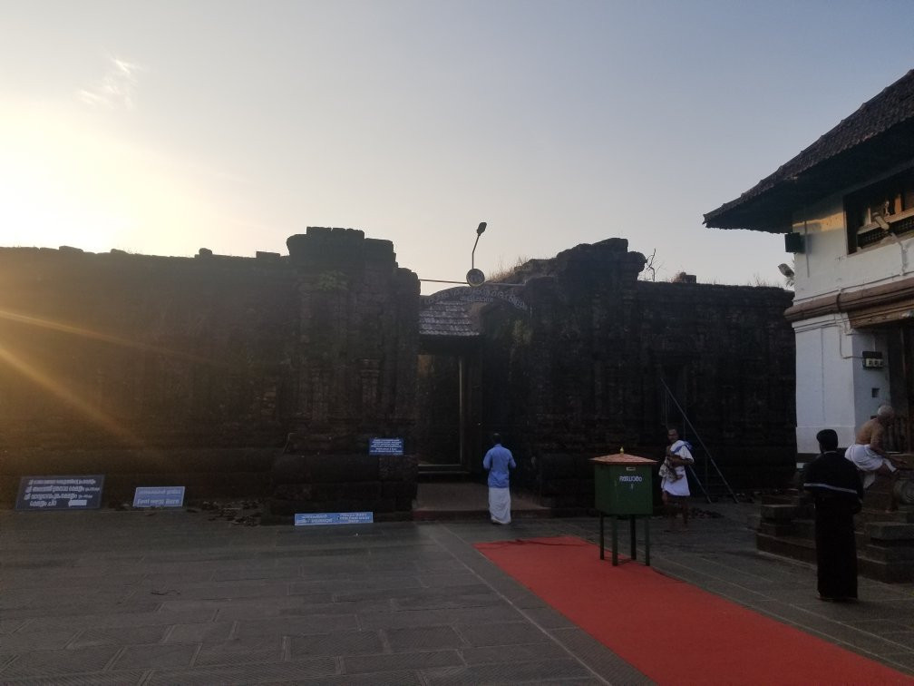 Rajarajeshwara Temple景点图片