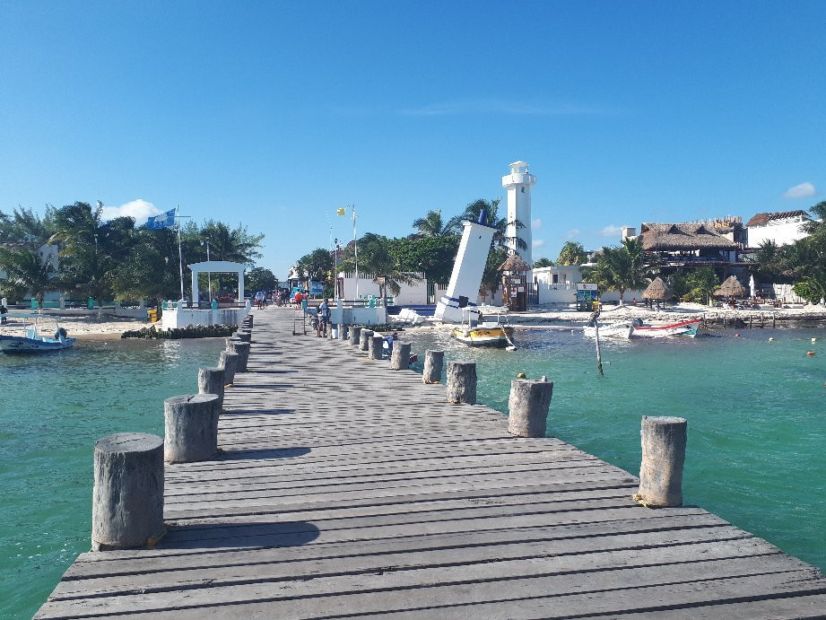 Mercado de Artesanías Puerto Morelos-从莫雷洛斯港必去景点