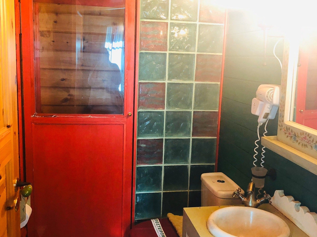 Colours' Chalet主图