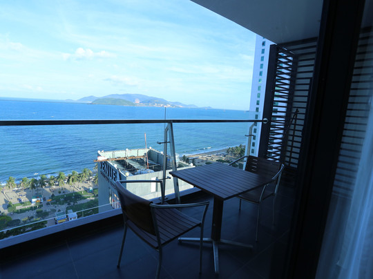 Maple Hotel & Apartment主图