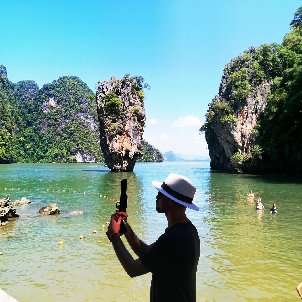 Jamesbond Bungalow Koh Panyee-portrait